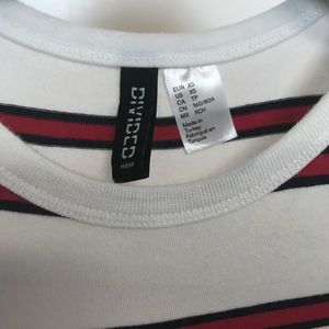 H&M Tops - H&M Striped Tee H&M Tops - H&M Striped Tee